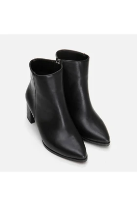 بوت و نیم بوت زنانه yaya-by-hotic yaya-by-hotic