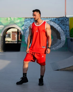 ست بسکتبالی جردن قرمز