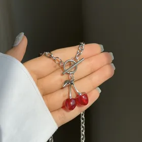 گردنبند گیلاس