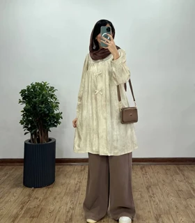 مانتو بلند دکمه دار پروانه 1