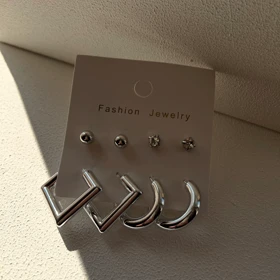 پک گوشواره حلقه‌ای