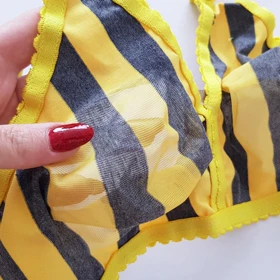 سوتین راه راه بدون فنر توری پرسی کد 105046