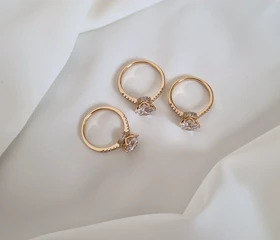 انگشتر تک نگین جواهری