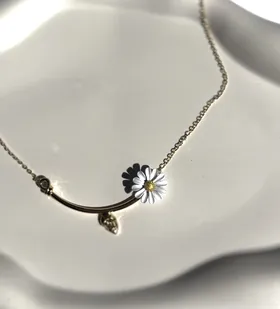گردنبند بابونه✨