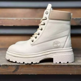 بوت زنانه تیم برلند