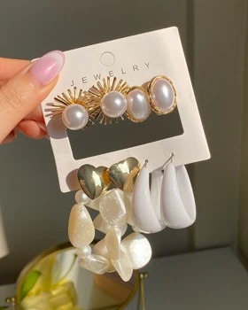 گوشواره زارا
