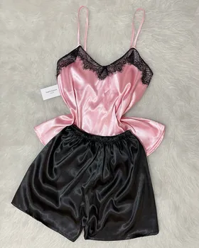 ست تاپ و شورتک ساتن
