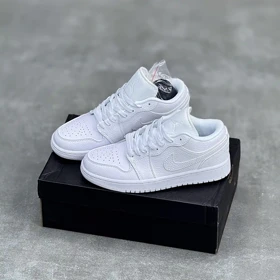 کفش نایک ایر جردن وان لو تمام سفید Nike Air Jordan 1 Low Triple White