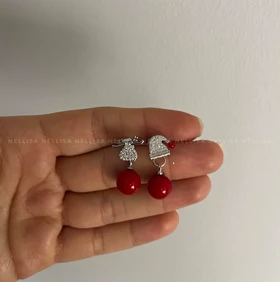 گوشواره دخترانه کلاه بابا نوئل و شاخ گوزن