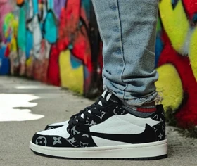 کتانی مردانه تراویس لویزویتون