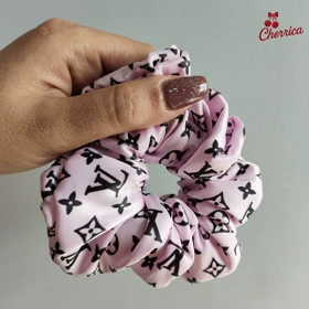 کش اسکرانچی ساتن سایز بزرگ طرح لوییس ویتون Louis Vuitton کد 11