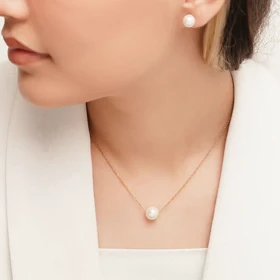 نیمست مروارید، مینیمال ، برند استیل