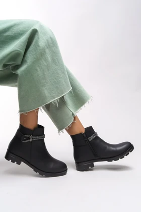 بوت و نیم بوت زنانه ریکان riccon