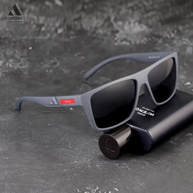 عینک آفتابی اسپرت پرادا Prada 7022 (طیف رنگی سوم)