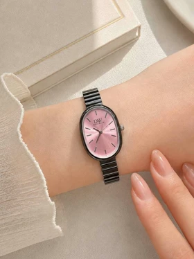 ساعت مچی زنانه بیضی DW بند مشکی کد W510