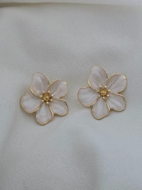 گوشواره گل نایسا