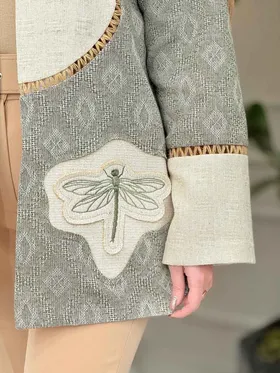 مانتو طرح دار سنجاقک