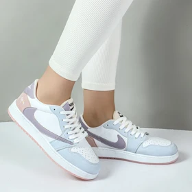 کتانی اسپرت زنانه مدل نایک تراویس رنگ سفید بنفش صورتی کد 099899