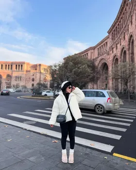 کاپشن تدی سفید