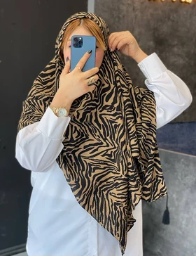 شال پلیسه مائده کد : L175