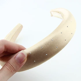 تل سر زنانه مدل نگین‌دار