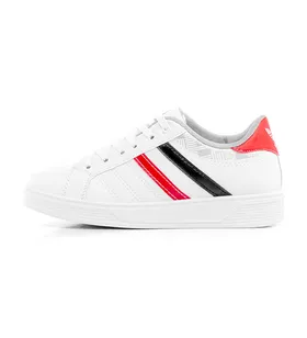 کفش کتانی زنانه بنددار Adidas