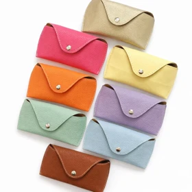 کیف عینک (جاعینکی) زنانه و دخترانه چرم مصنوعی، فوم‌دار و استرکشی شده مناسب تمامی سایزها