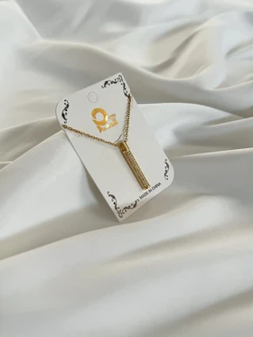 گردنبند خطی نگین‌دار
