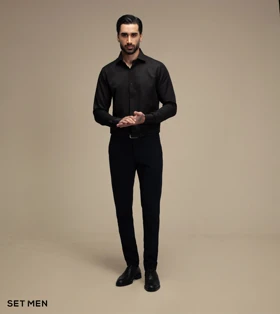 پیراهن مردانه آستین بلند طرح جناغی