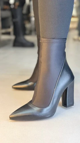 بوت پاشنه روناک کد 337B