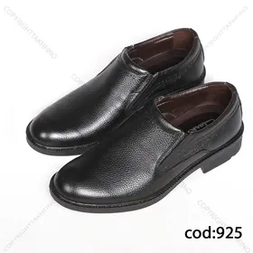 کفش مشکی مردانه چرم طبیعی تبریز مجلسی پاشنه‌دار