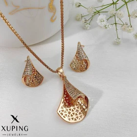 نیم‌ست زنانه طلایی طرح برگ نگین‌دار مجلسی – Xuping