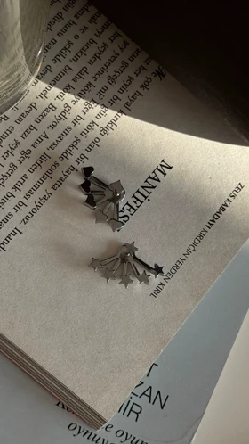 گوشواره ستاره