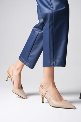 کفش پاشنه‌بلند کلاسیک زنانه میوگوستو mio-gusto