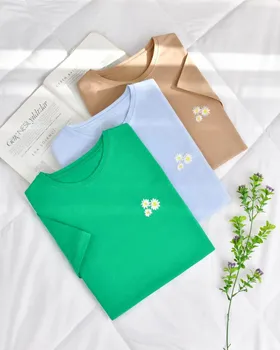 تیشرت سه بابونه