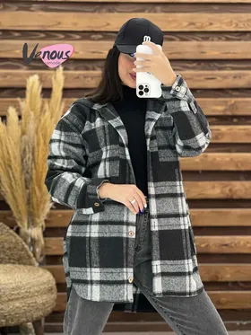 پالتو چهارخونه کلاهدار دکمه چوبی