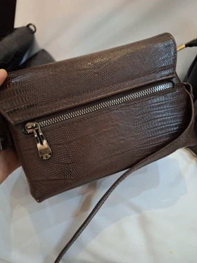 کیف دوشی چرم طبیعی زنانهb2