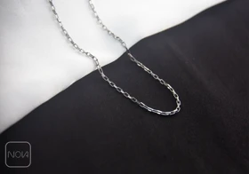 گردنبند استیل باکسی نقره‌ای