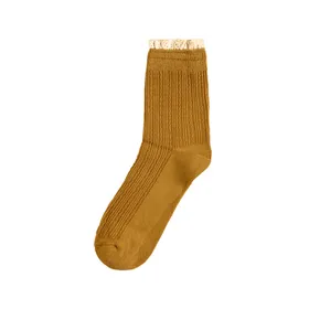جوراب ساق‌دار لبه گیپوری