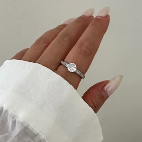 انگشتر زنانه سولیتر گرد کد 722