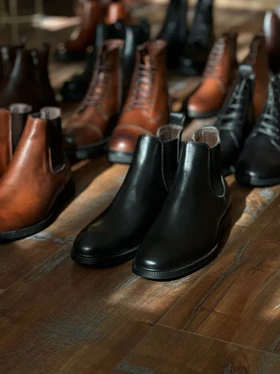 نیم بوت چلسی چرم طبیعی مشکی sho101