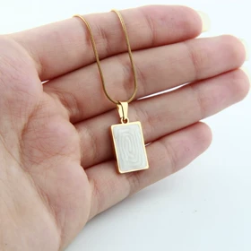 گردنبند دخترانه مدل مستطیل آبرنگی