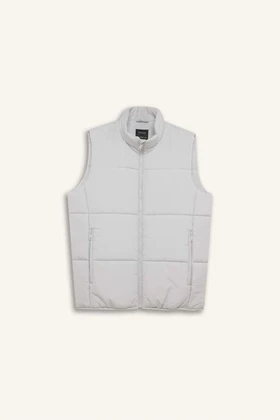 جلیقه پف دار زیپ‌دار یقه ایستاده منظم D6286ax25sp D6286AX