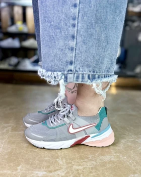 کتانی ورزشی زنانه نایکی V2K وی تو کی (ولنتینو)