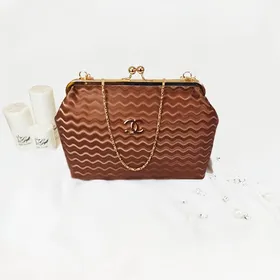 کیف مجلسی میلیتا طرح شنل