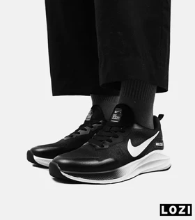 کفش کتانی مردانه و زنانه مشکی سفید Nike air zoom