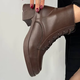 نیم بوت ساعتی بندی 677