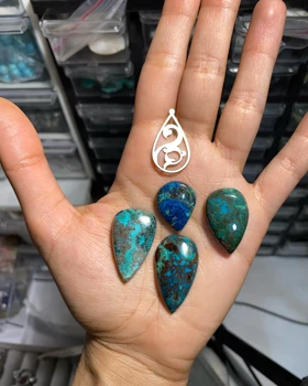 گردن‌بند مینا کاری