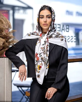 روسری ساتن