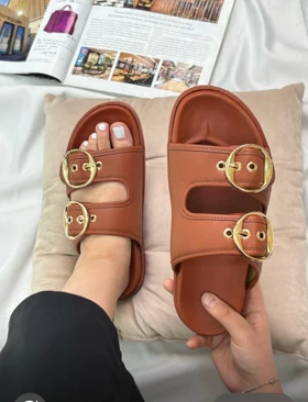 صندل دو سگک پهن (طرح زارا)